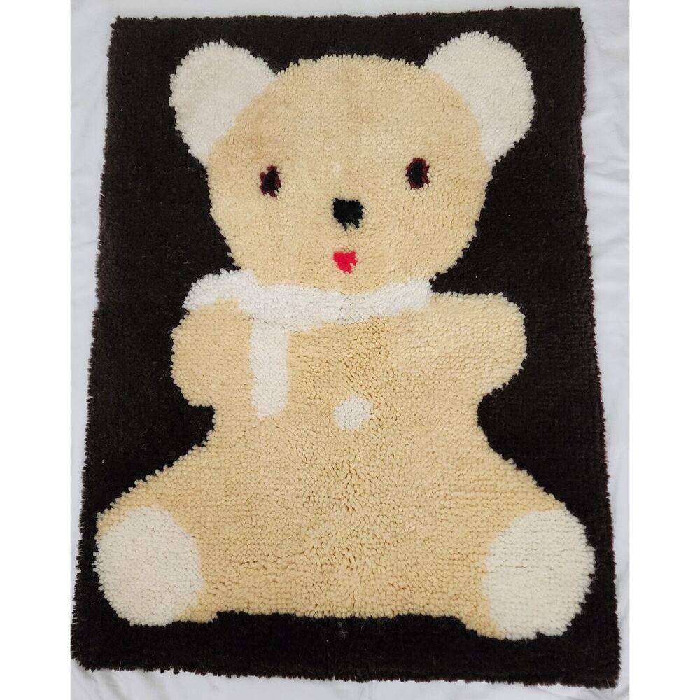 Rug/Wall Hanging-Latch Hook-Teddy Bear-Black Tan-34"X26"
